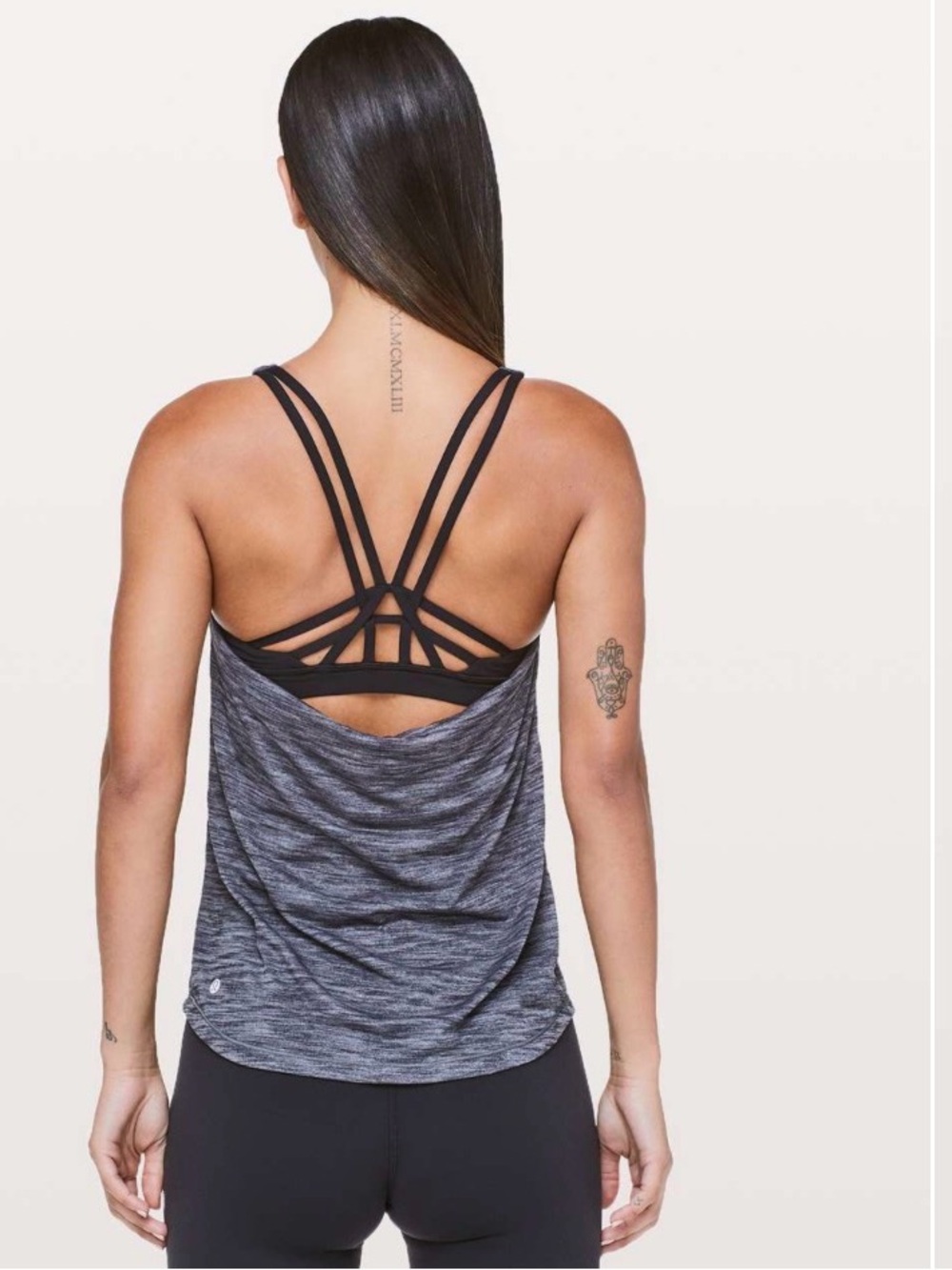 Lululemon Moment To Movement 2-In-1 Tank
Heathered Black / Black size 4